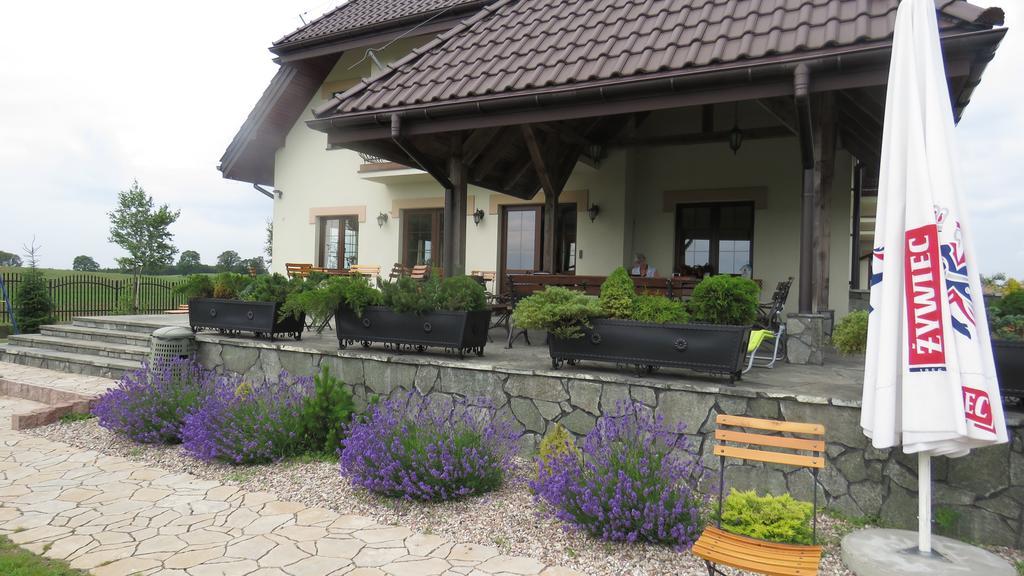 Dąbrówno 栋布罗瓦旅馆酒店 外观 照片